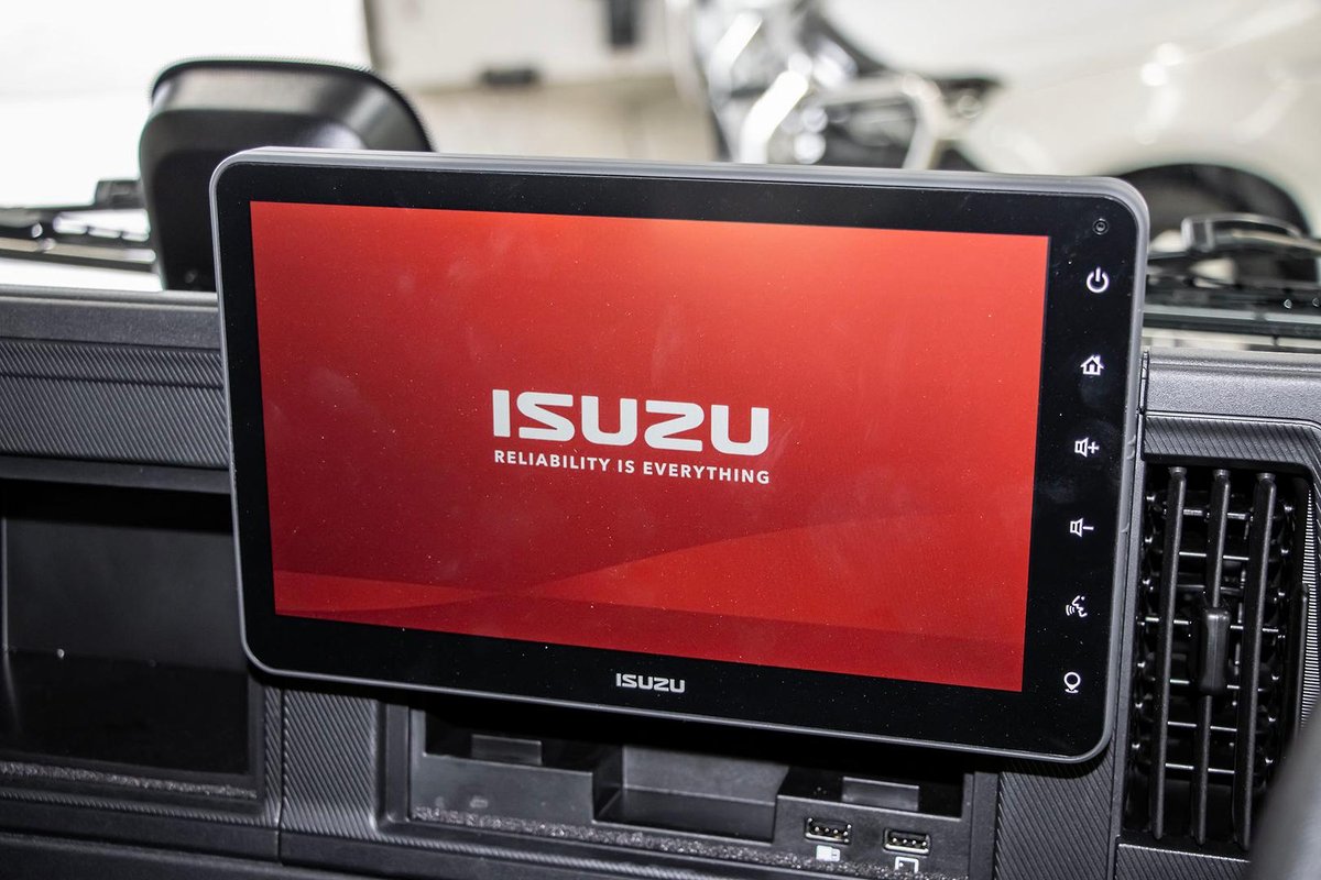 2026 Isuzu FY Series FYJ 320-355 AT R67 image 9
