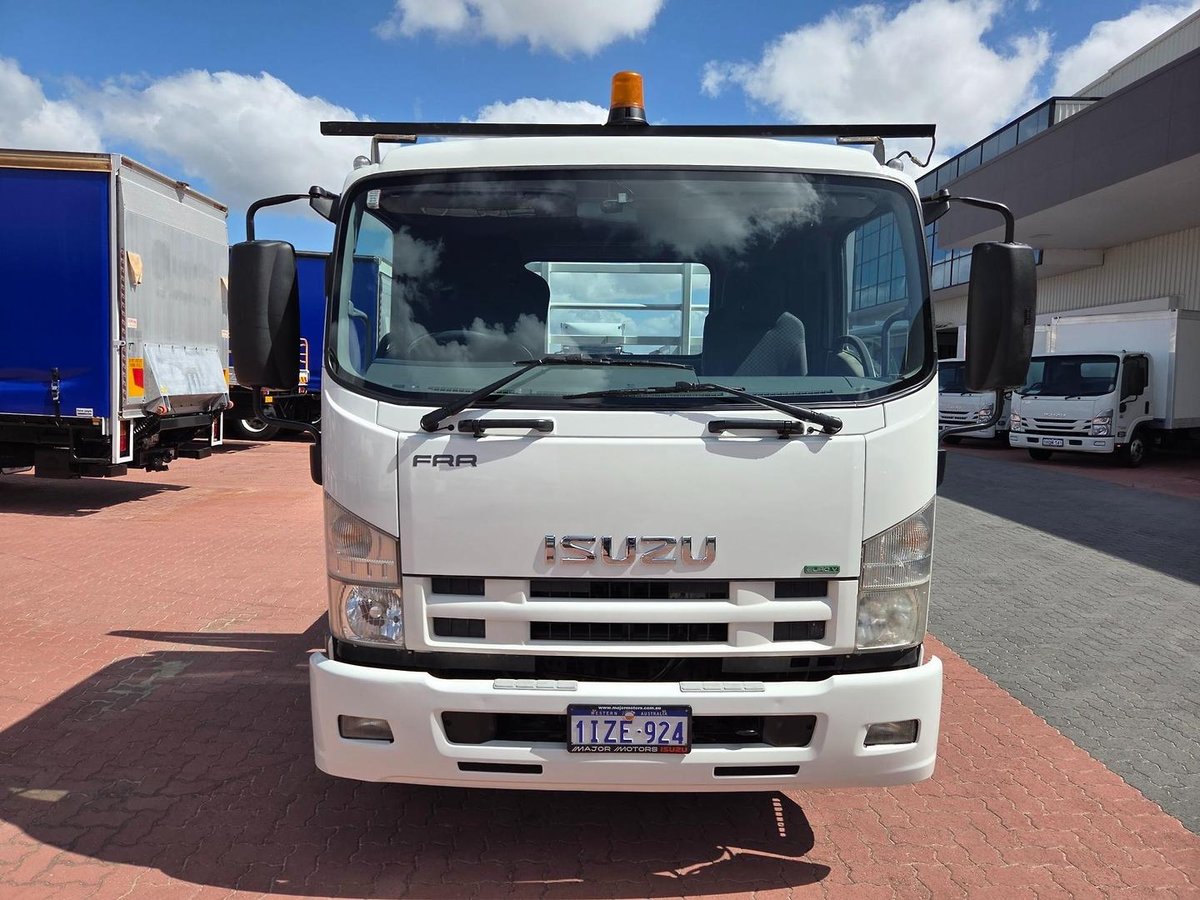 2014 Isuzu Frr600 6 Ton Tray image 10