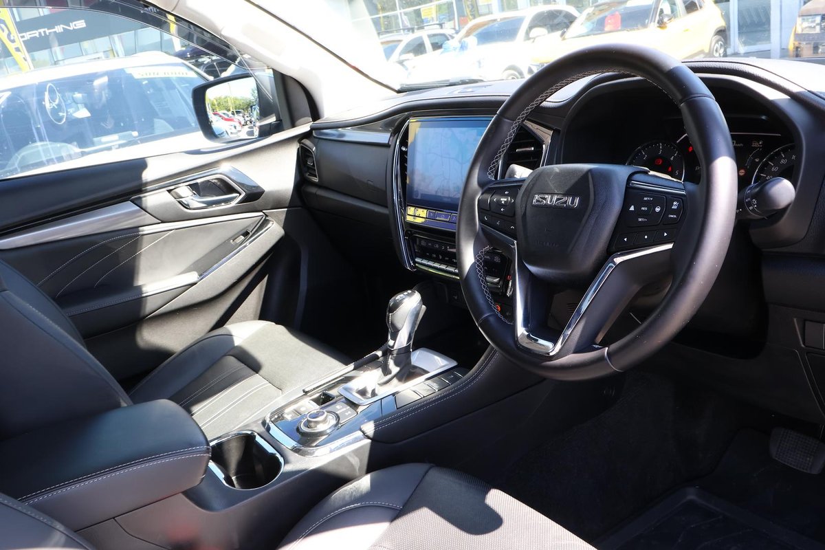 2022 Isuzu MU-X LS-T MY22 4X4 Dual Range image 7