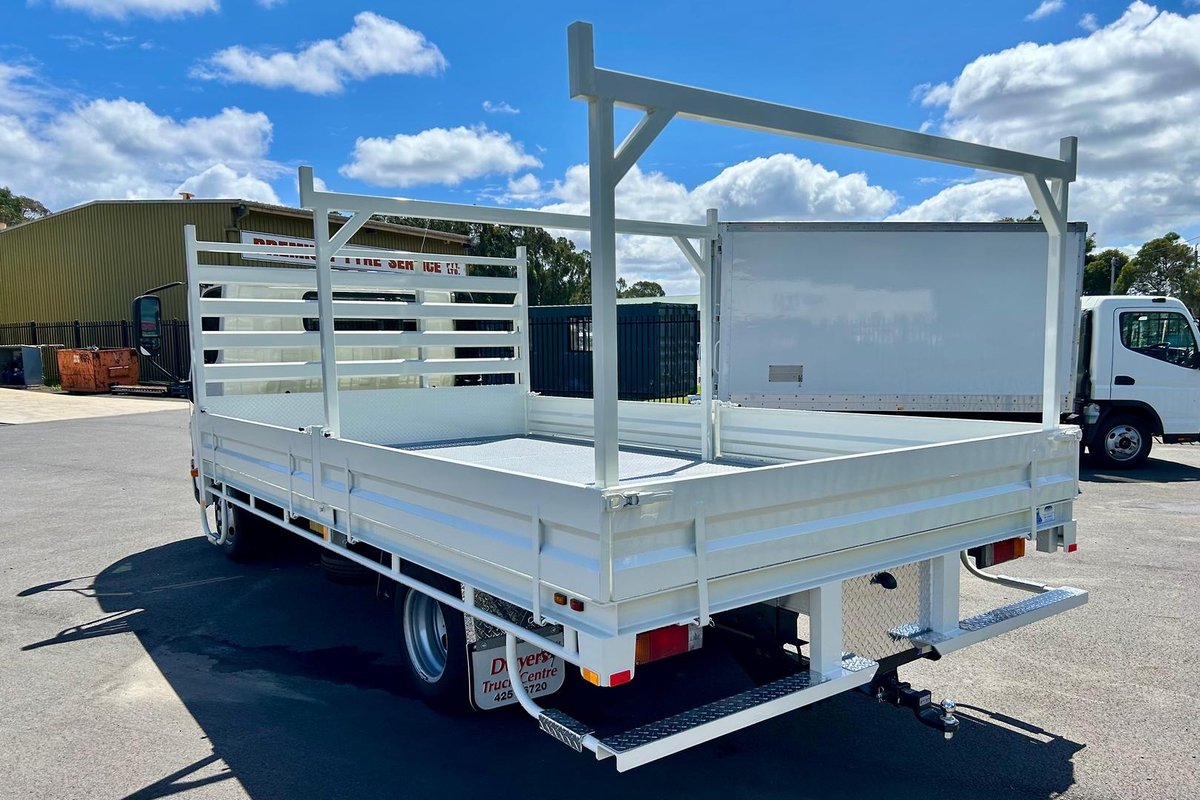2020 Hino 300 Series 616 image 7
