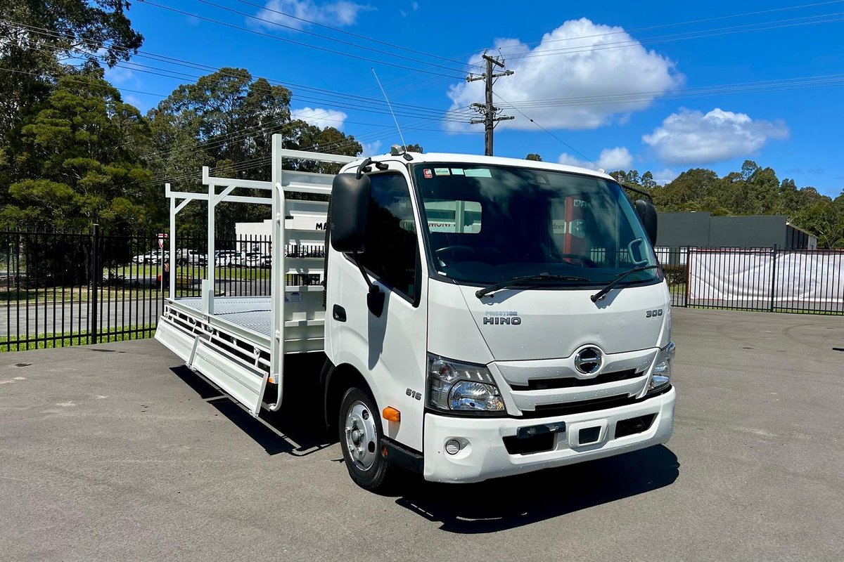 2020 Hino 300 Series 616 image 12