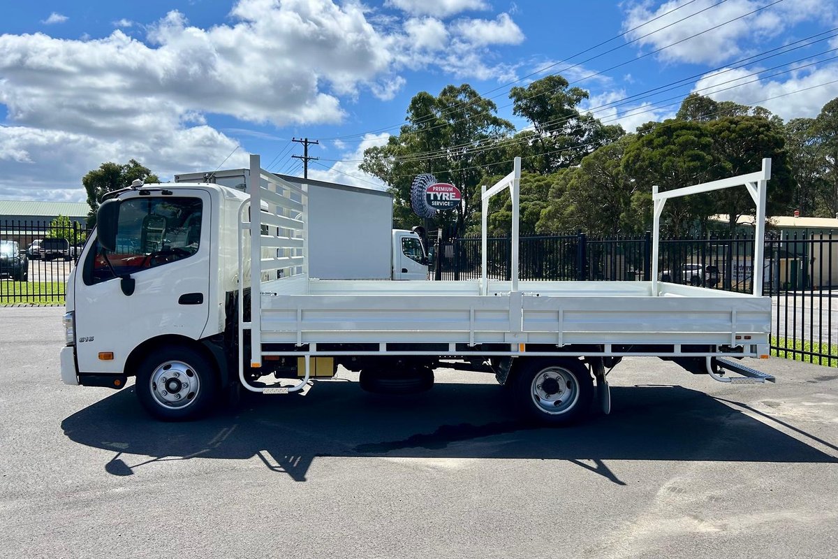 2020 Hino 300 Series 616 image 8