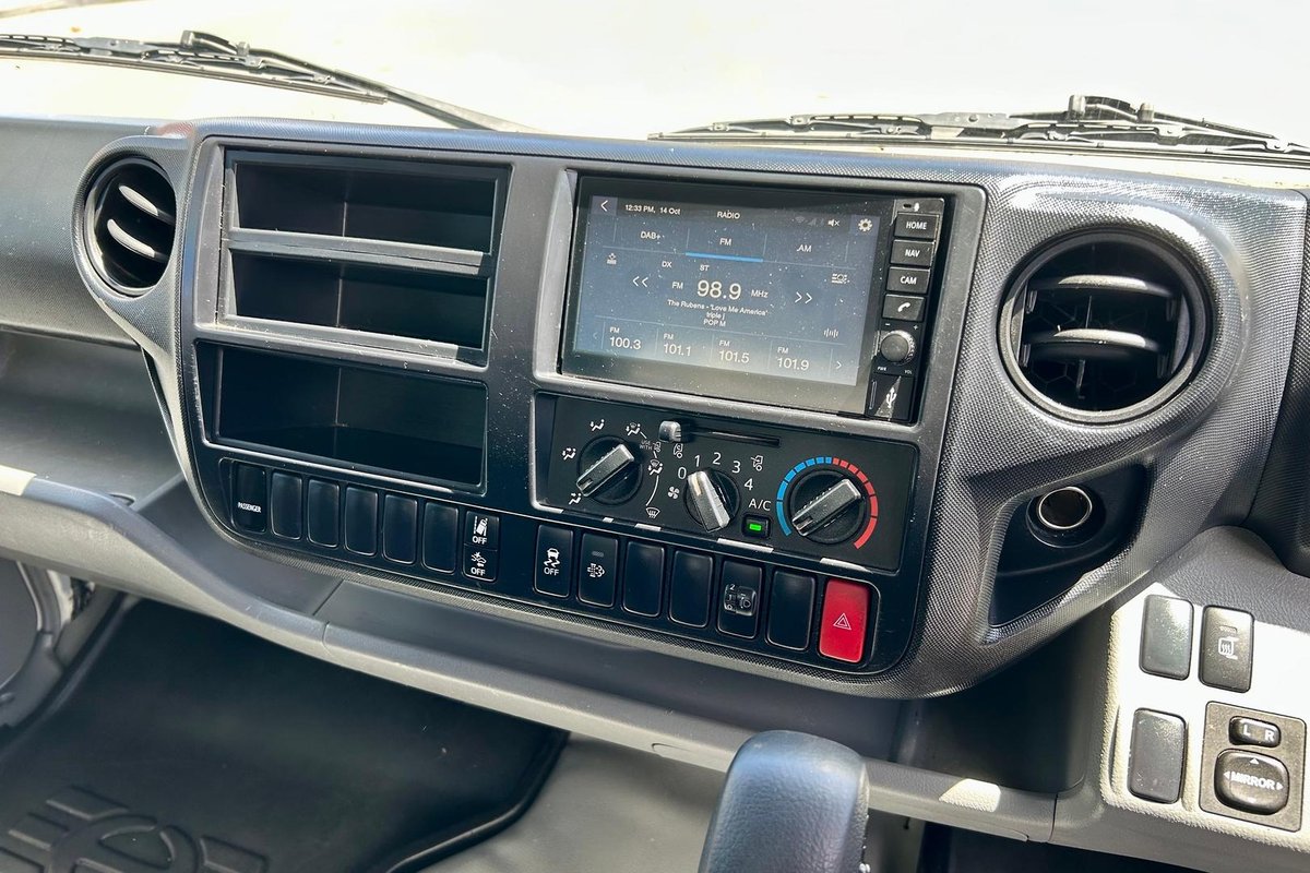 2020 Hino 300 Series 616 image 26