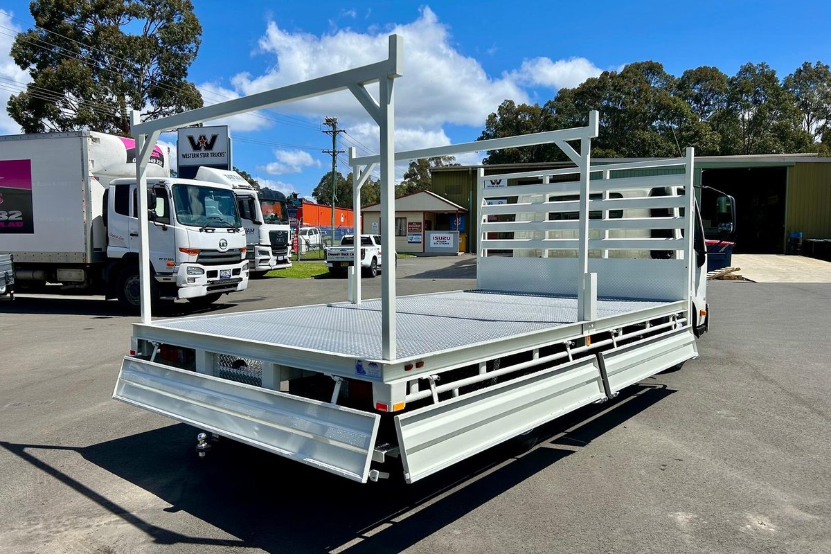 2020 Hino 300 Series 616 image 14