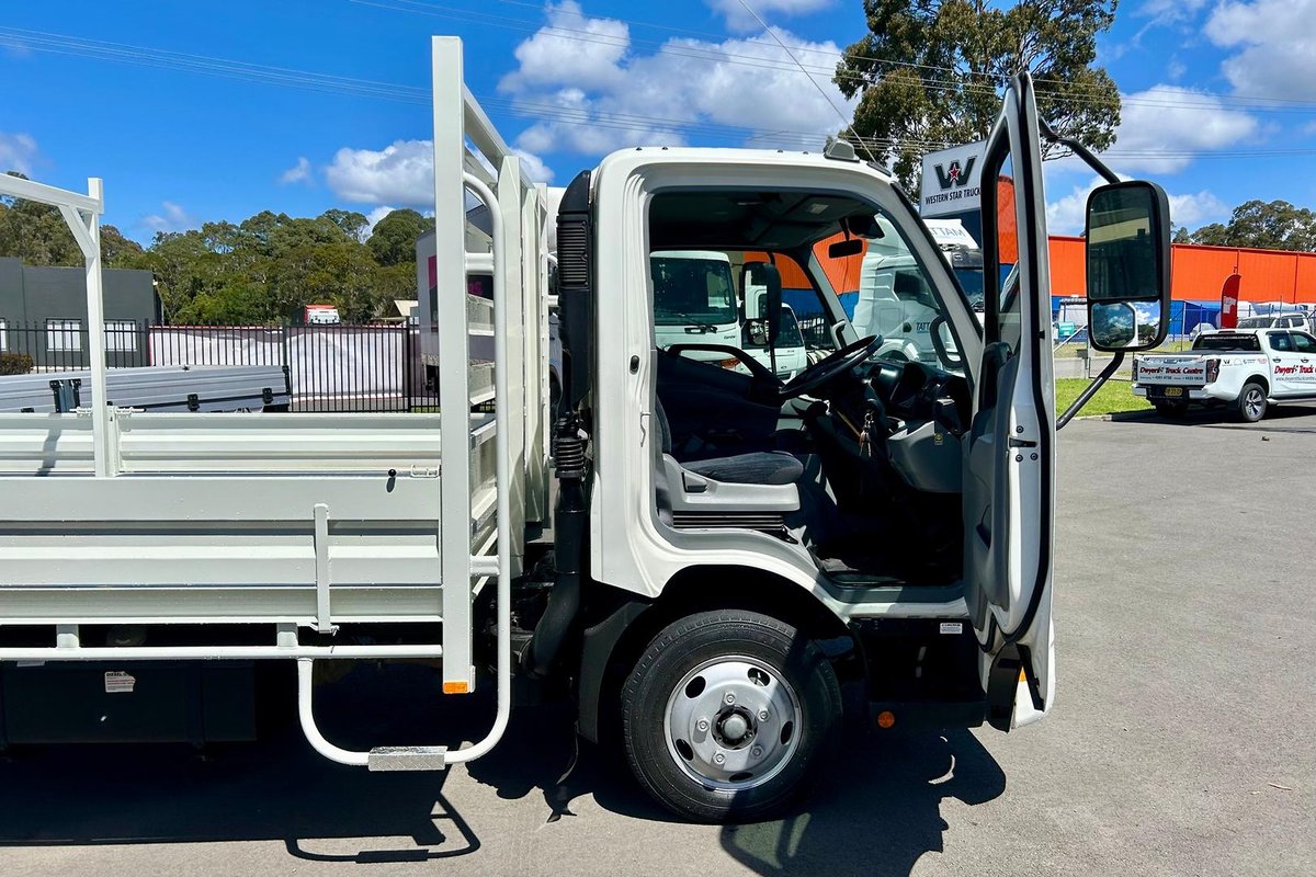 2020 Hino 300 Series 616 image 21