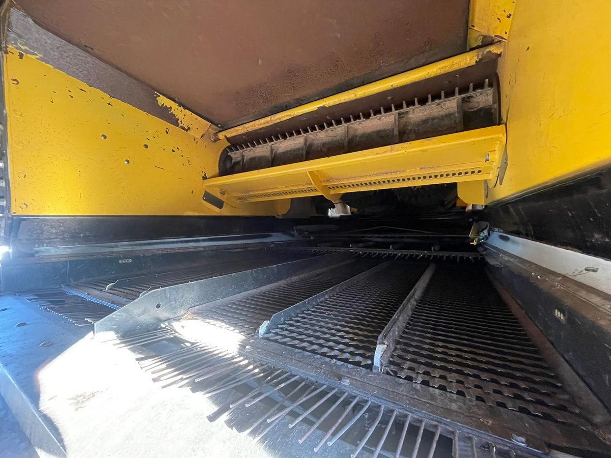 2021 New Holland Cr9.90 image 6