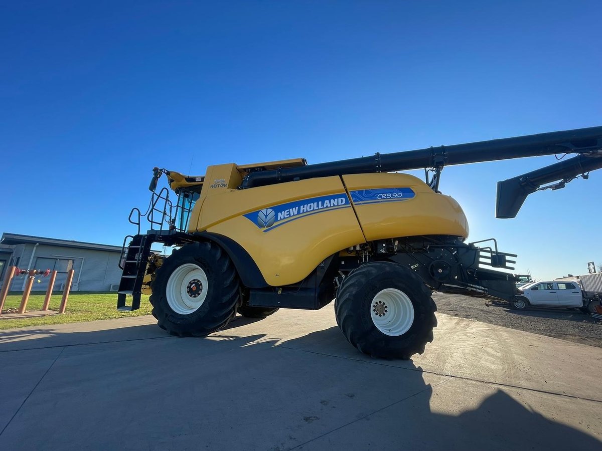 2021 New Holland Cr9.90 image 12