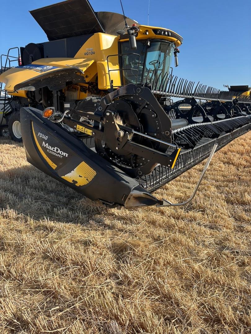 2021 New Holland Cr9.90 image 18