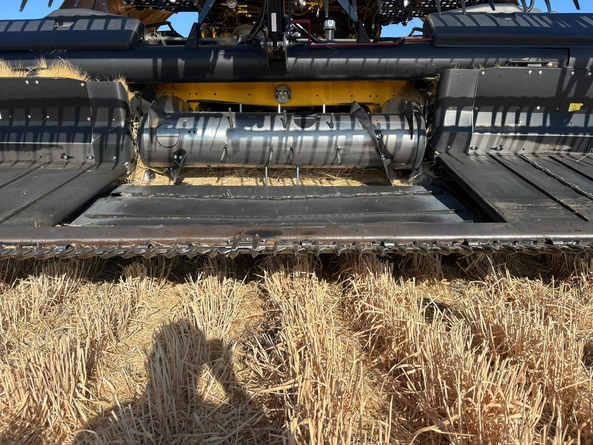 2021 New Holland Cr9.90 image 17