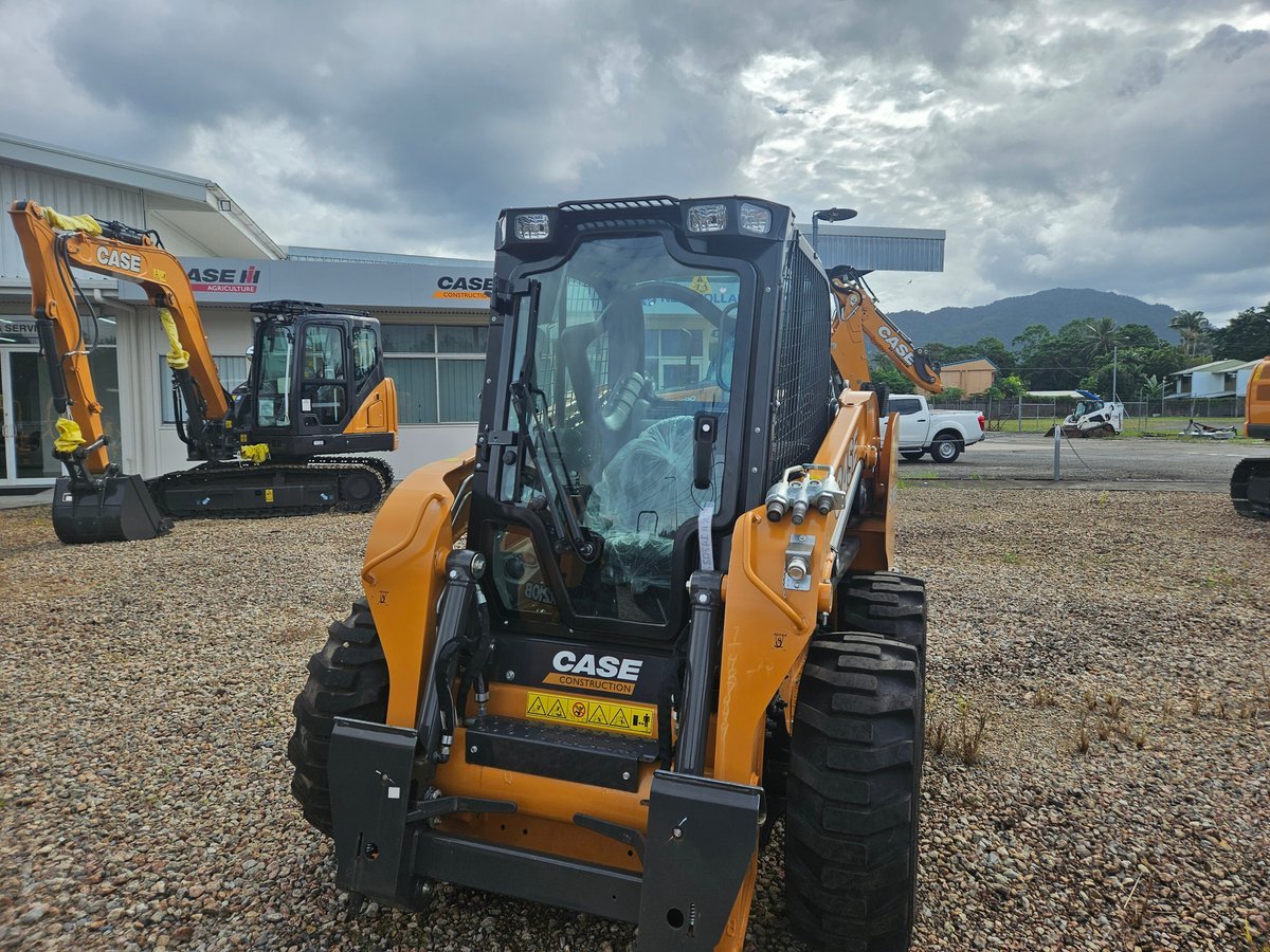 2023 CASE CONSTRUCTION SV185B SKID STEER LOADER image 2