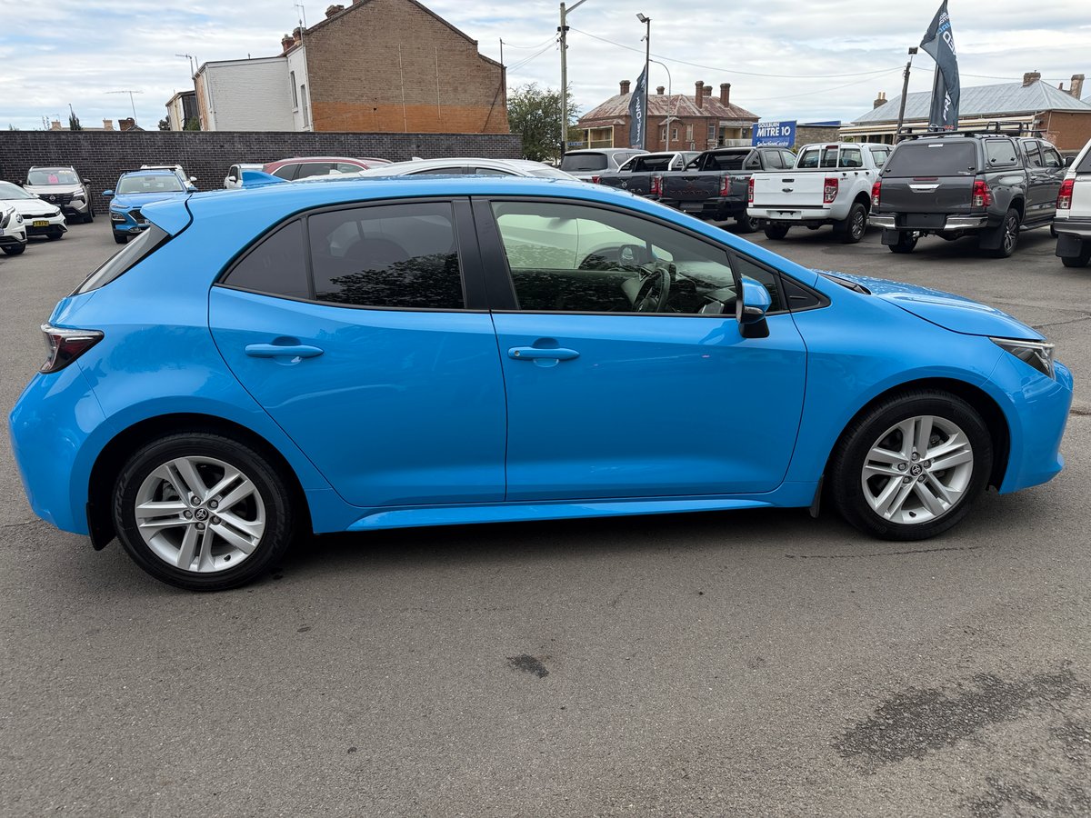 2013 Toyota Corolla Ascent Sport ZRE182R image 9
