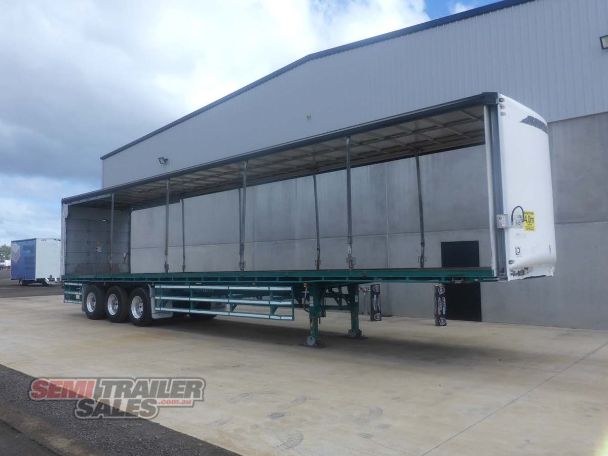 2010 Maxitrans 24 Pallet Curtainsider