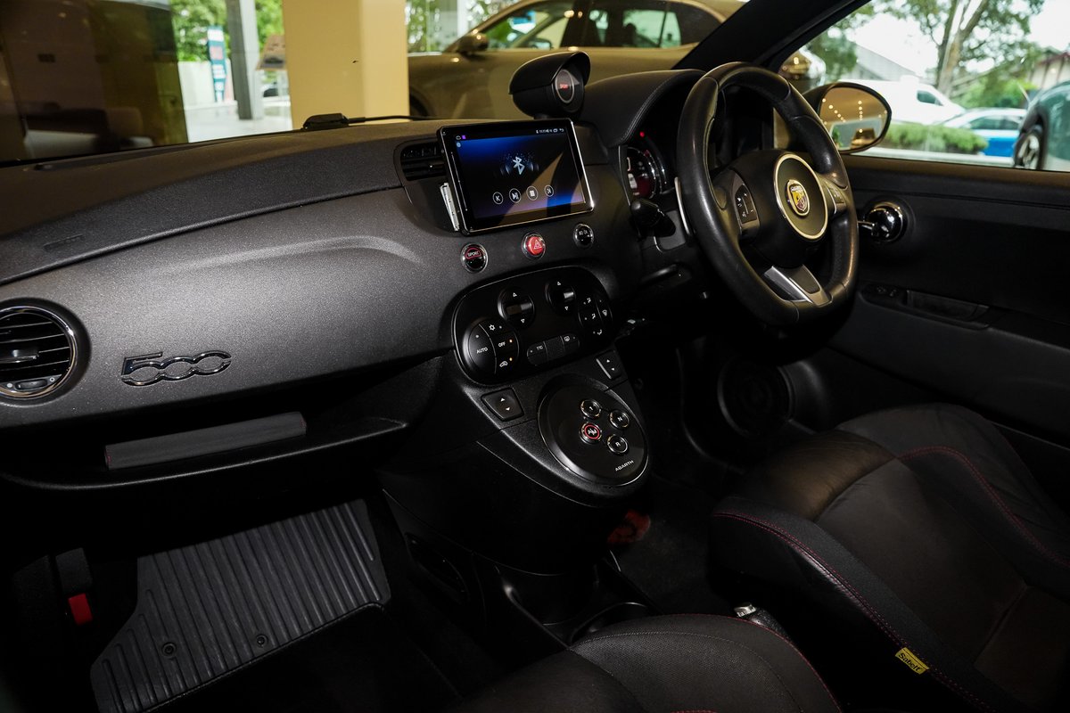 2015 Abarth 595 Competizione Series 3 image 11