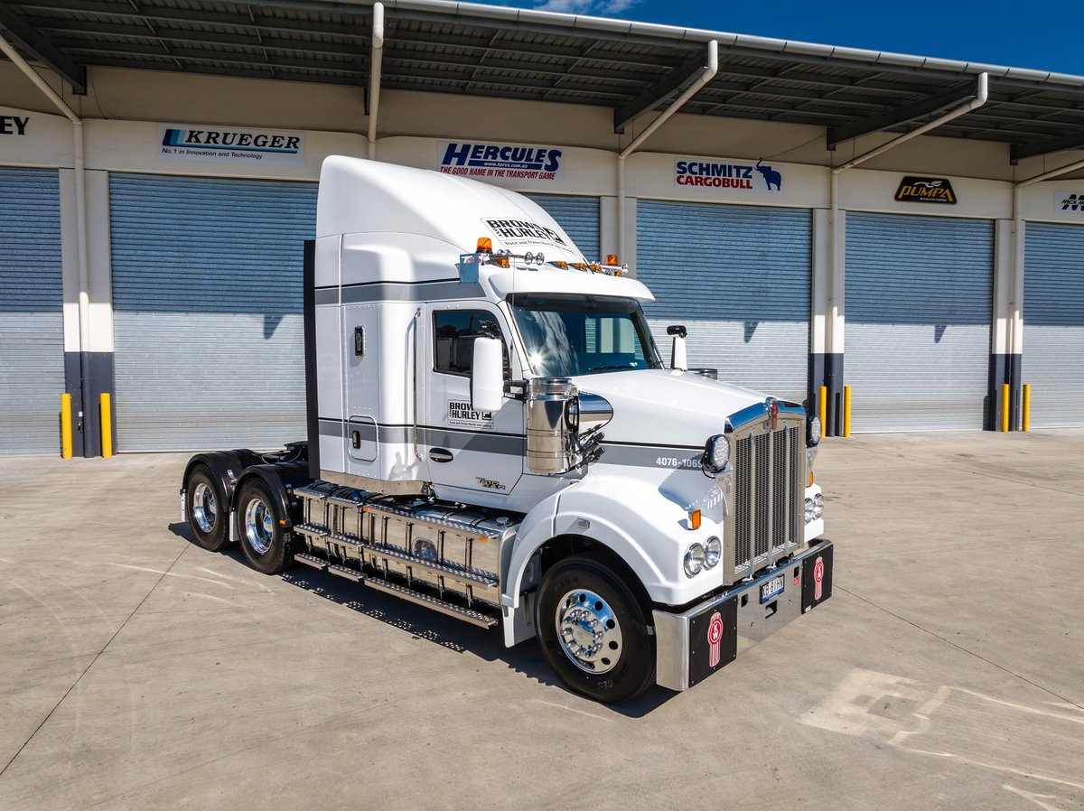 Kenworth T610SAR Prime mover