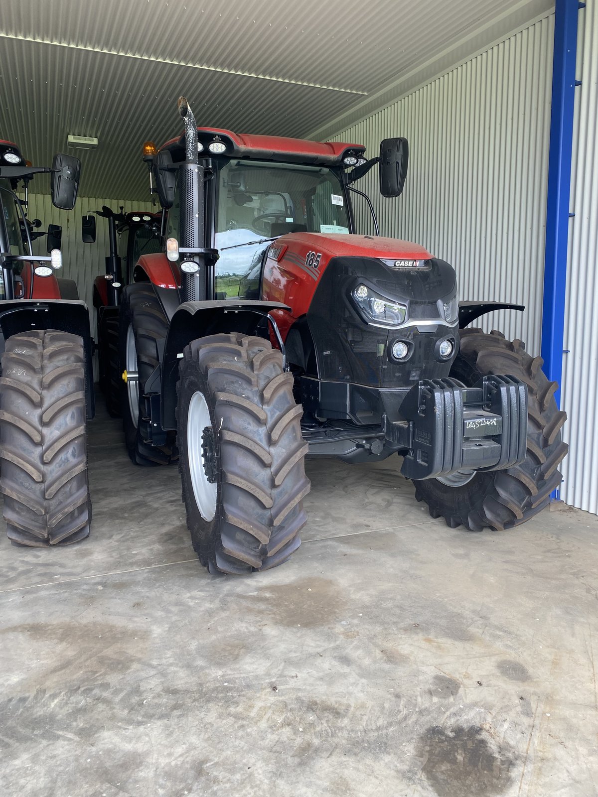 CASE IH PUMA 185 PowerShuttle