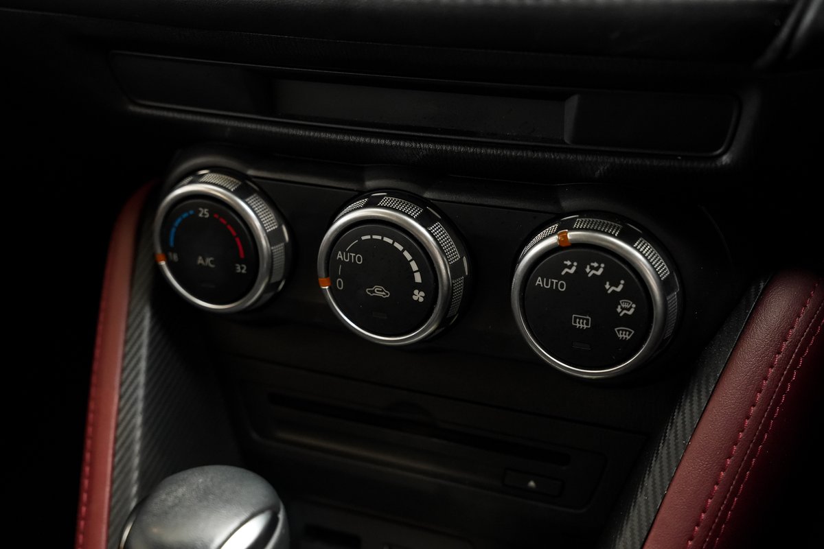2015 Mazda CX-3 sTouring DK image 17