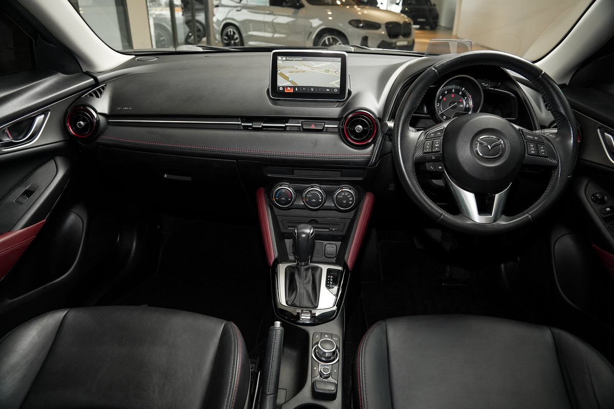 2015 Mazda CX-3 sTouring DK image 7