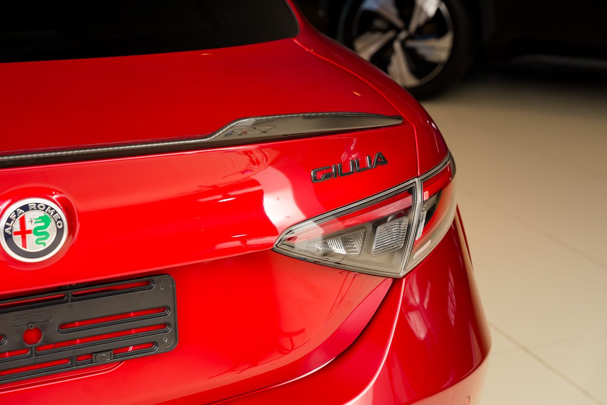 2024 Alfa Romeo Giulia Quadrifoglio Super Sport Series 5 image 22