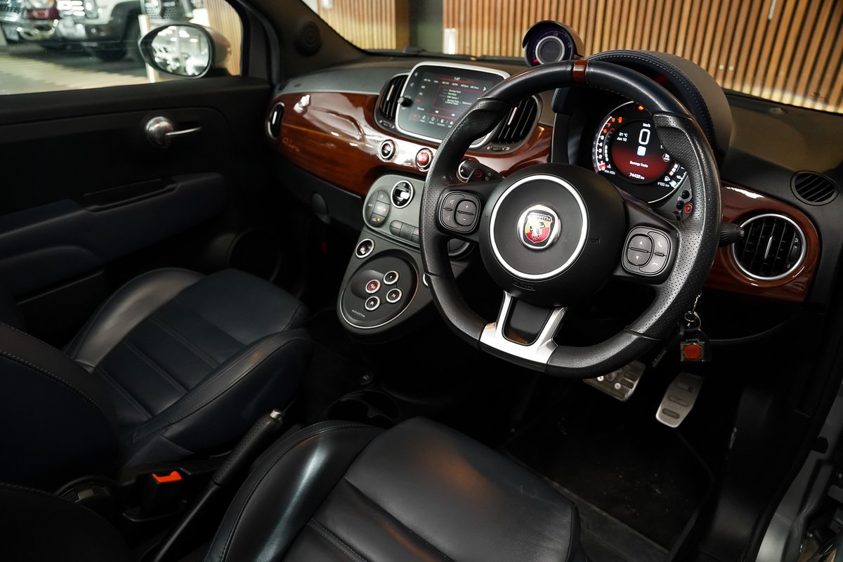 2019 Abarth 695 Rivale Series 4 image 8