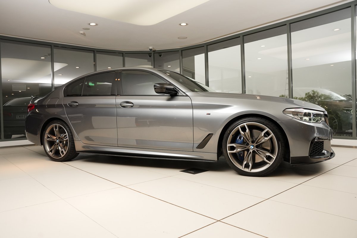 2020 BMW 5 Series M550i xDrive Pure G30 LCI Four Wheel Drive image 3