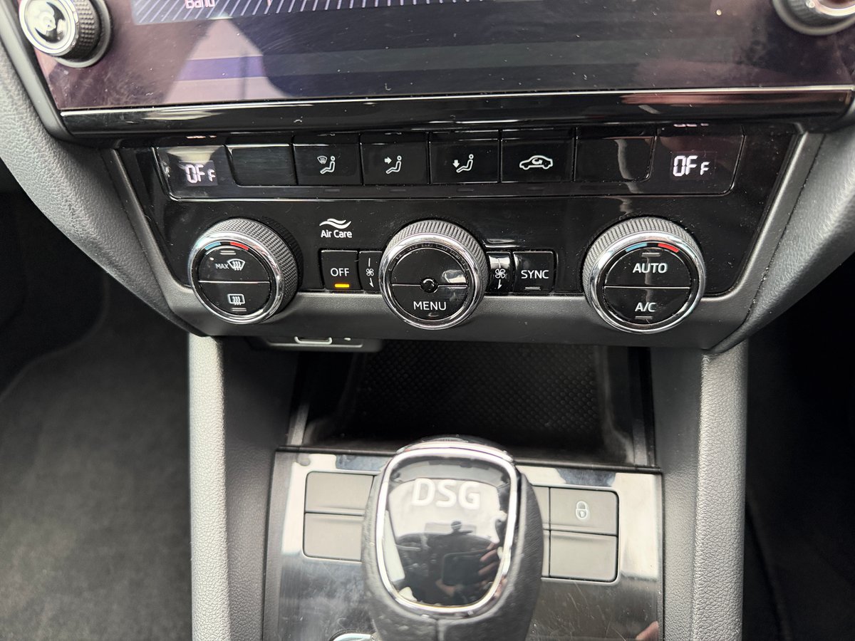 2020 SKODA OCTAVIA 110 TSI BASE NE MY20 image 15
