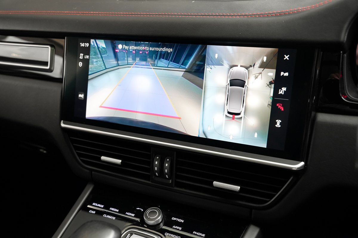 2022 Porsche Cayenne GTS 9YA MY22 4X4 On Demand image 18