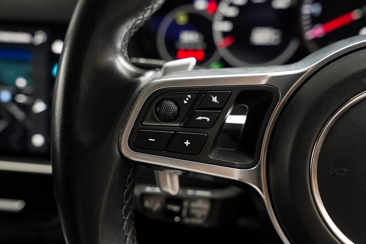 2022 Porsche Cayenne GTS 9YA MY22 4X4 On Demand image 22