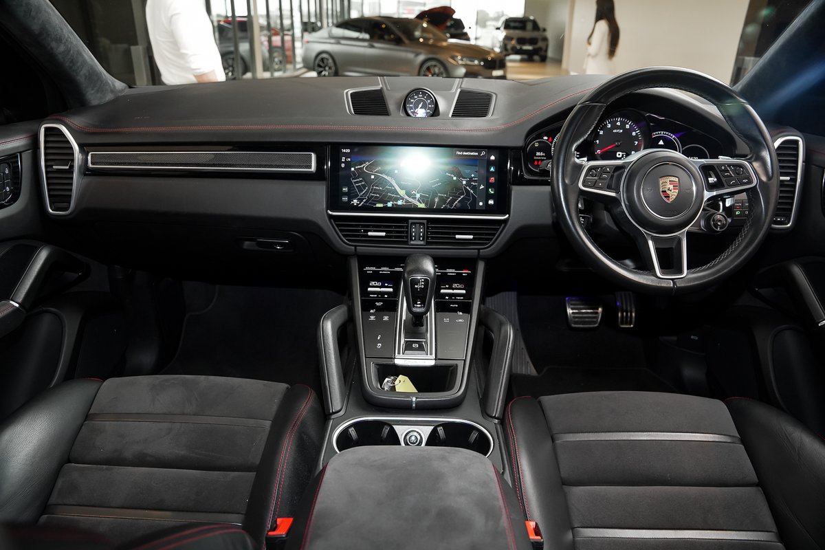 2022 Porsche Cayenne GTS 9YA MY22 4X4 On Demand image 7