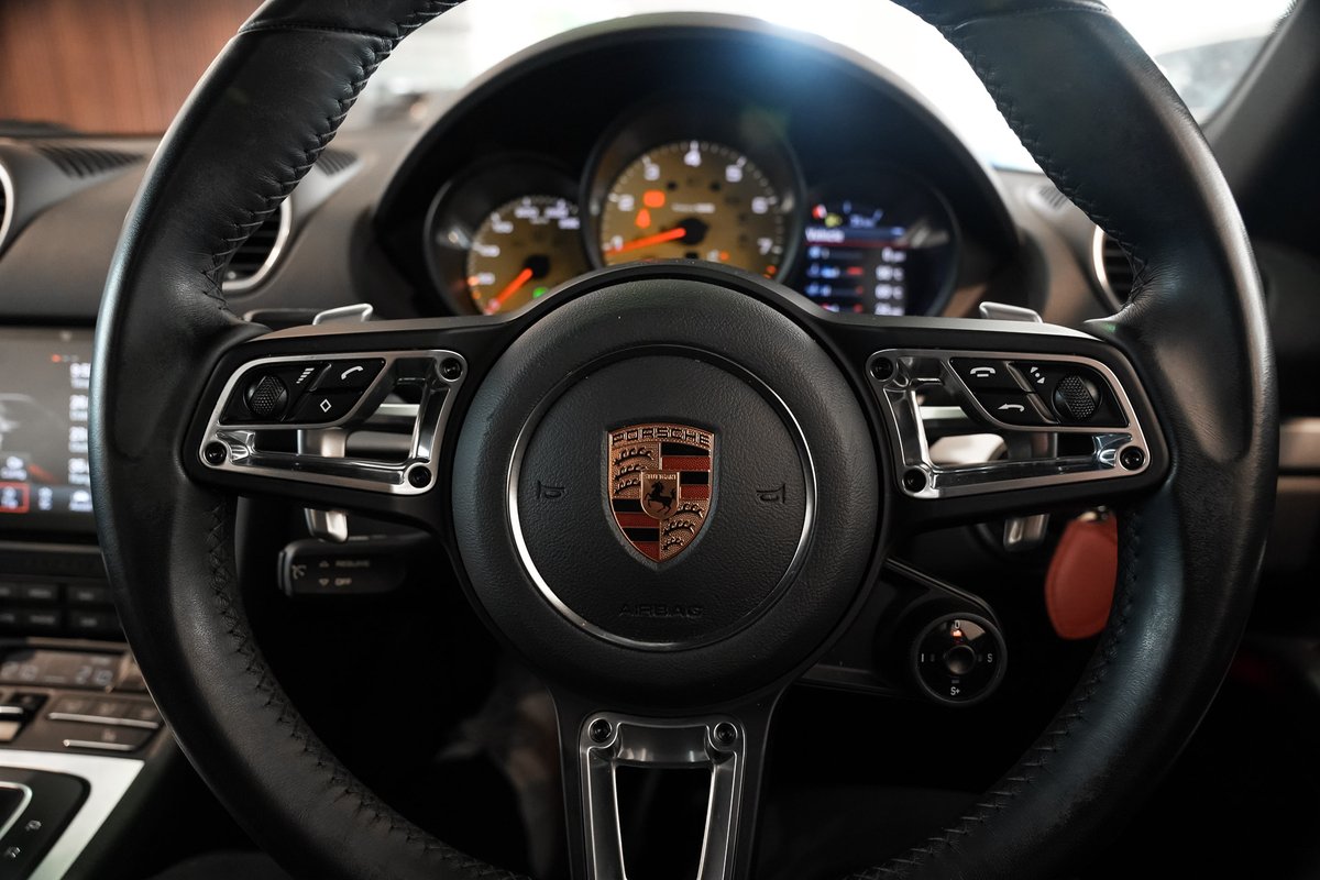 2017 Porsche 718 Cayman 982 MY17 image 19