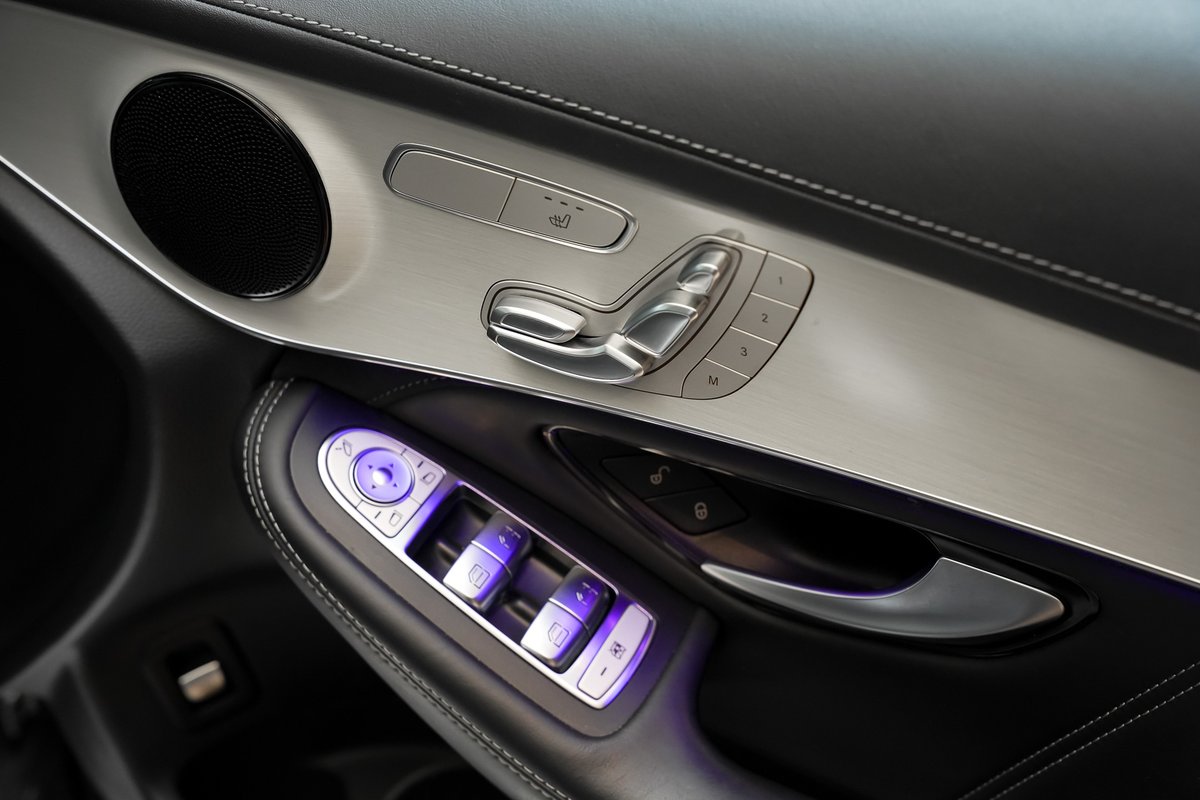 2022 Mercedes-Benz GLC-Class GLC63 AMG S X253 Four Wheel Drive image 25