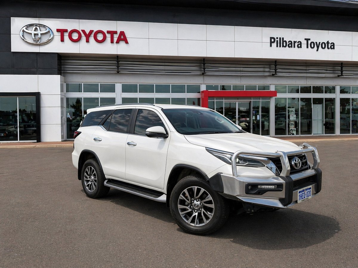 2020 Toyota Fortuner Crusade White