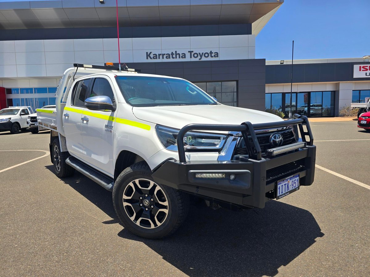 2021 Toyota Hilux SR5 White