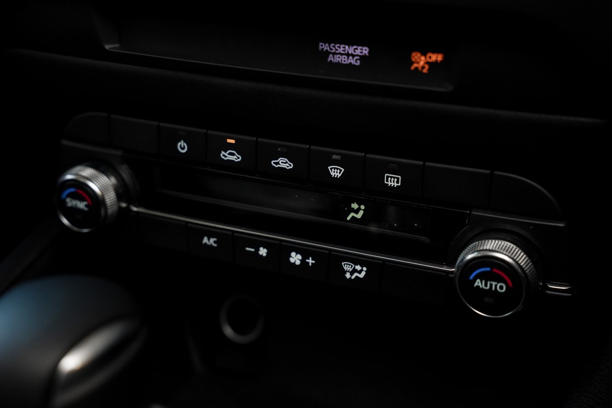 2024 Mazda CX-5 G25 Touring KF Series AWD image 17