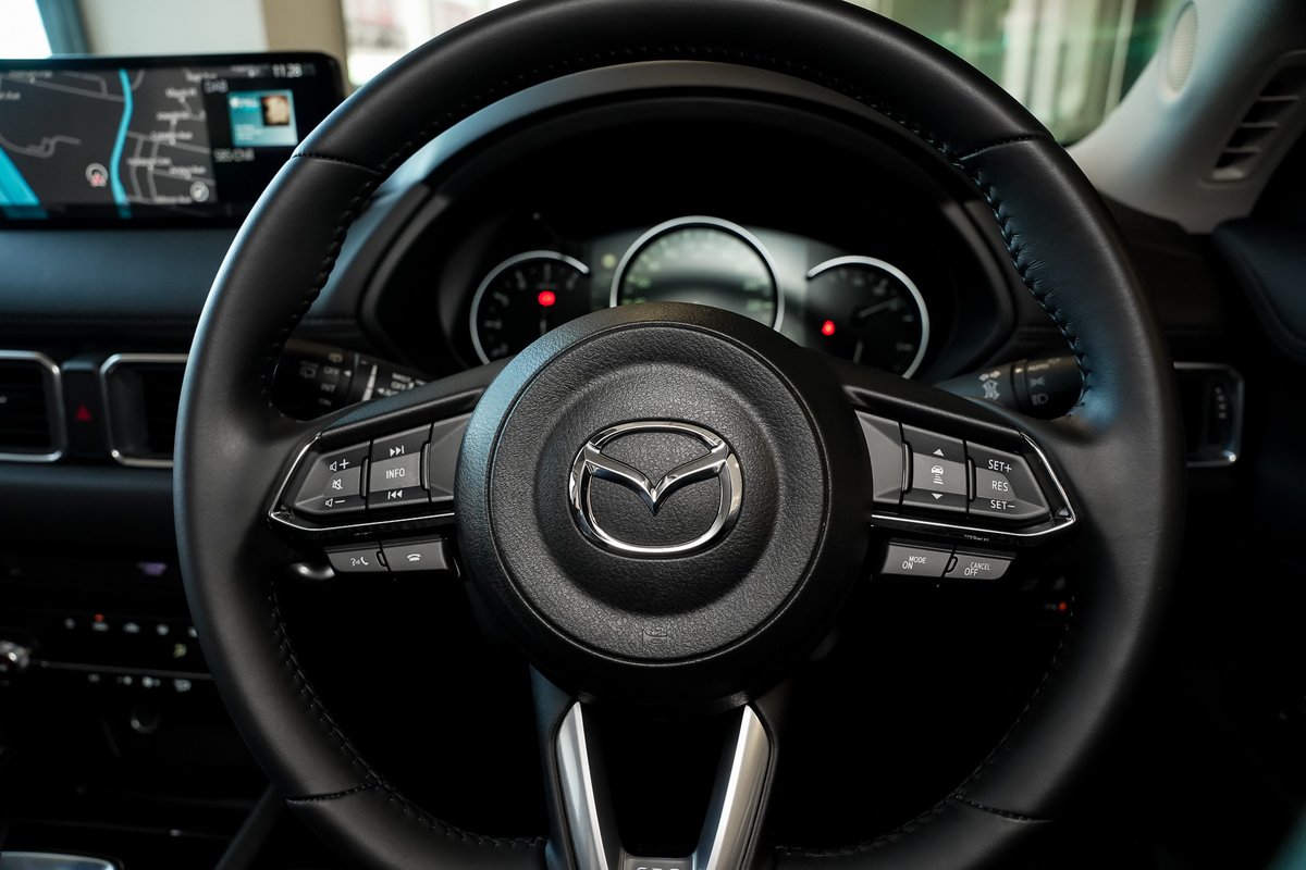 2024 Mazda CX-5 G25 Touring KF Series AWD image 18