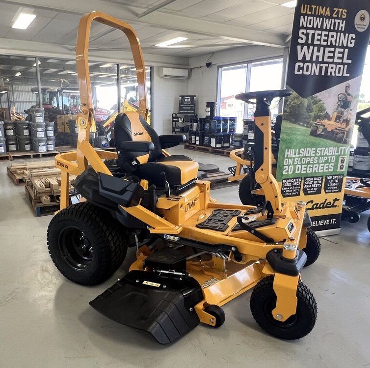 Cub Cadet Ztxs4 54 Zero Turn Mower image 2