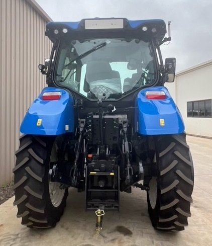 2023 NEW HOLLAND T5.140 image 2