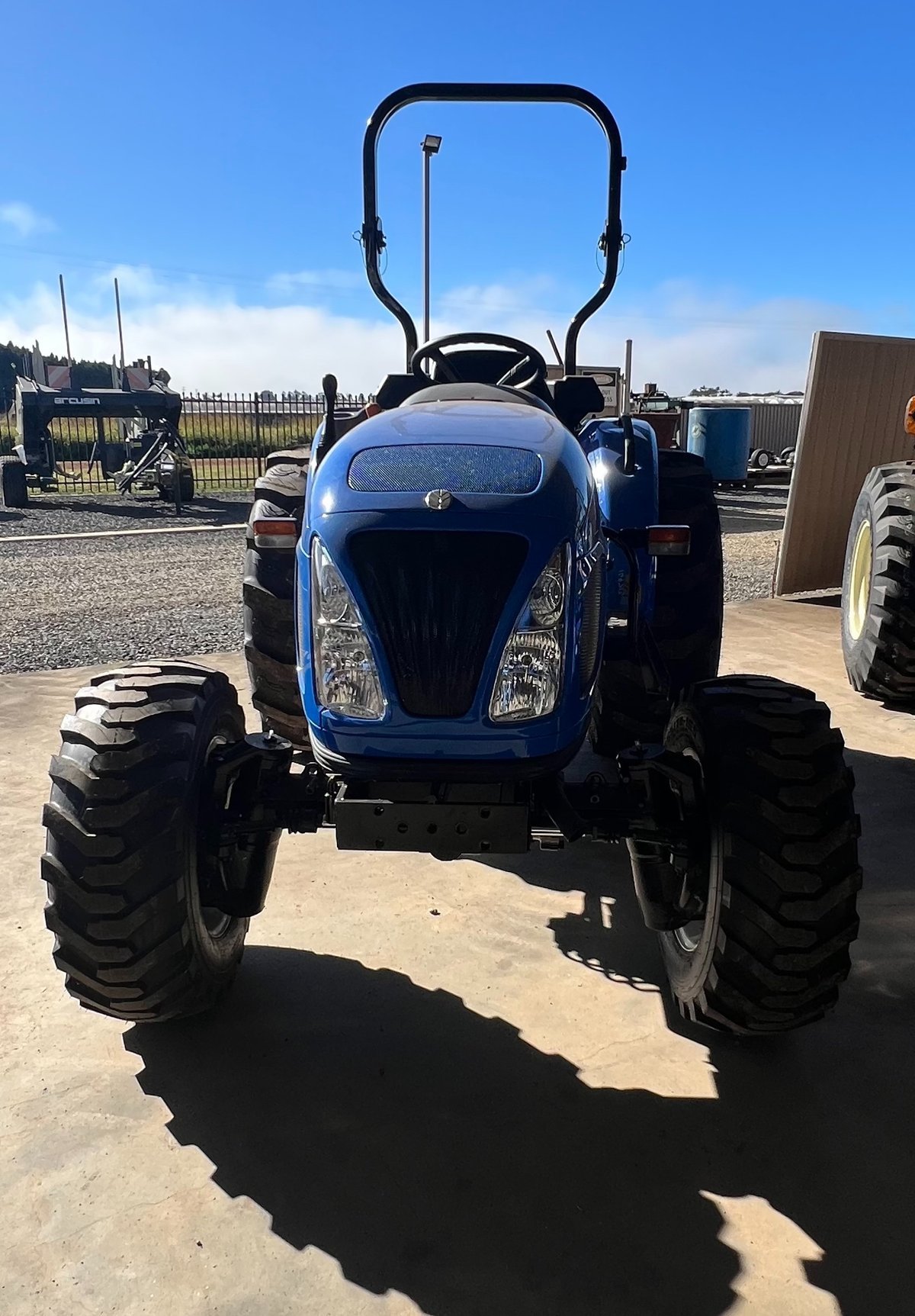 2022 NEW HOLLAND BOOMER 30 image 2