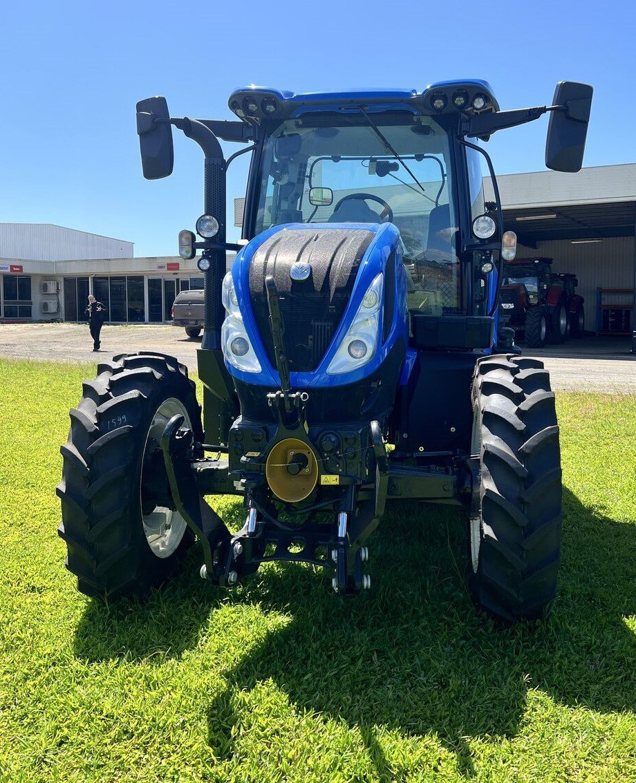 2023 NEW HOLLAND T5.140 CAB image 3