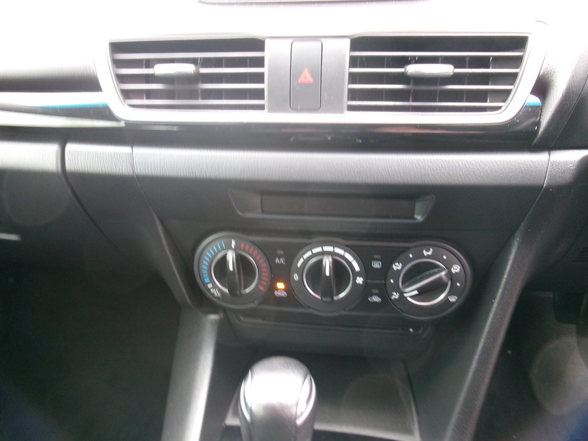 2015 MAZDA MAZDA3 MAXX BM image 15