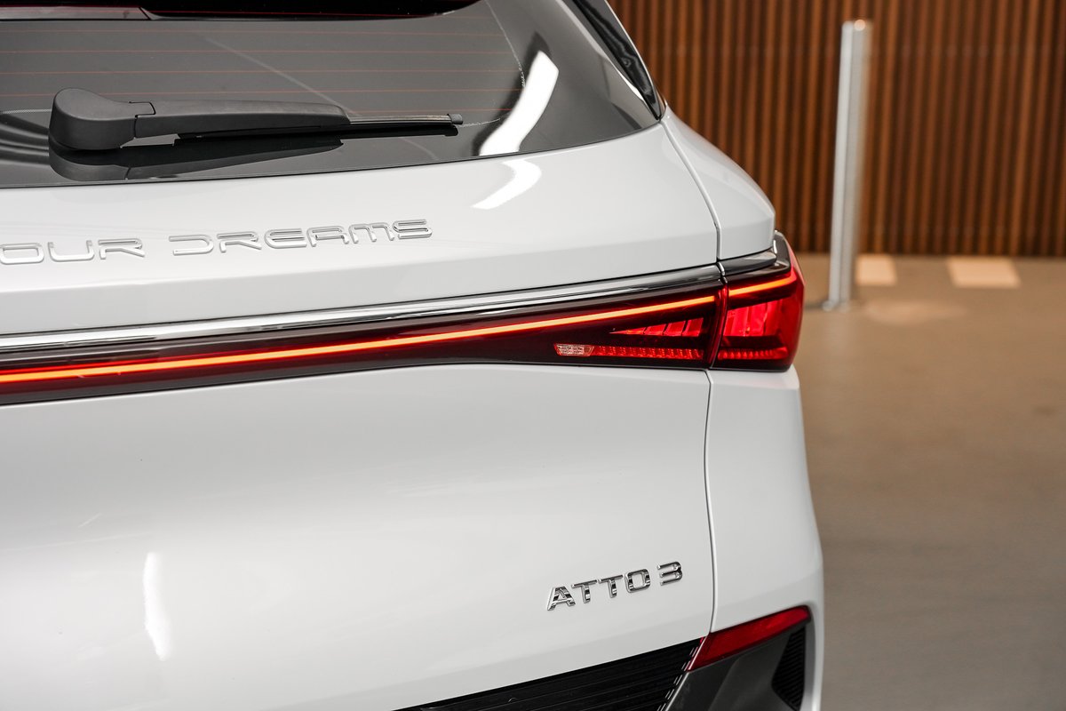 2023 BYD ATTO 3 Extended image 22