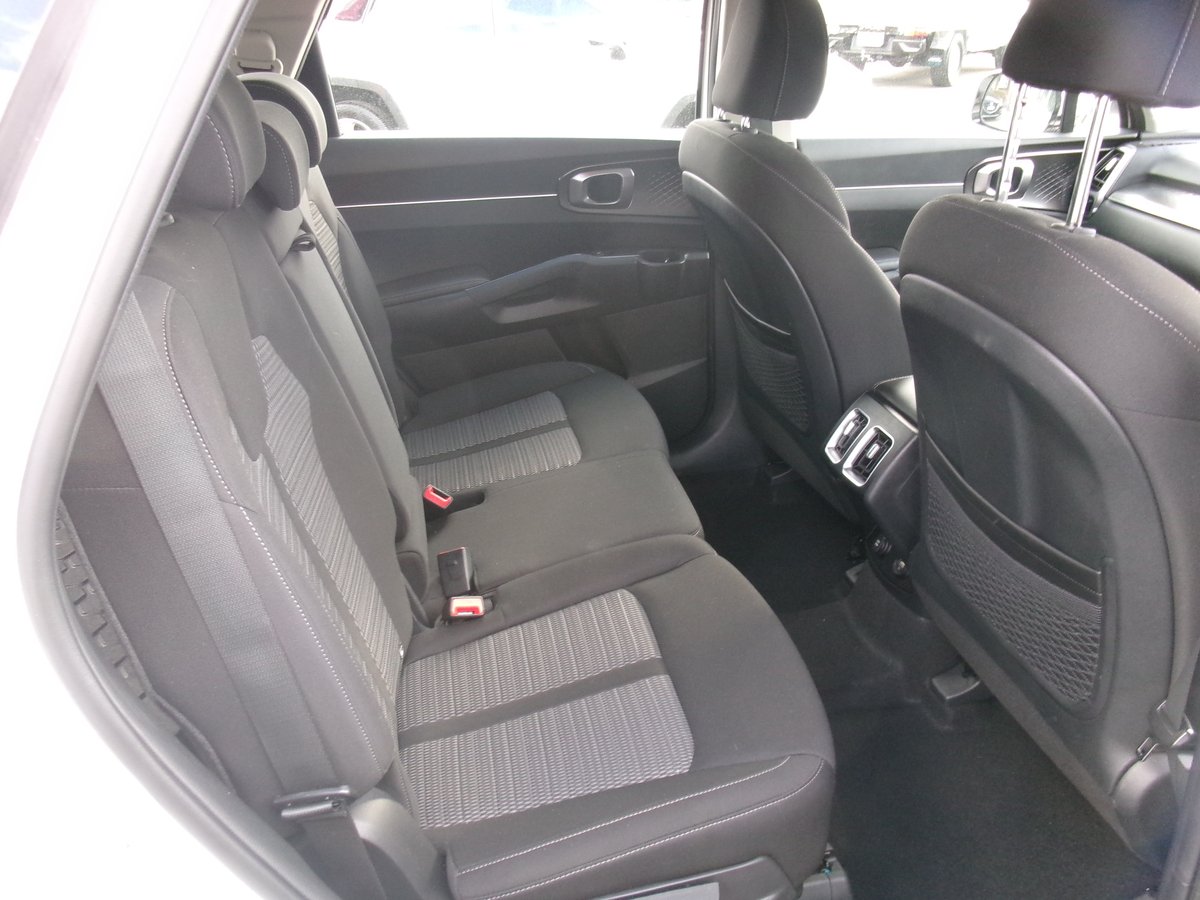 2022 KIA SORENTO S 7 SEAT MQ4 MY22 image 17