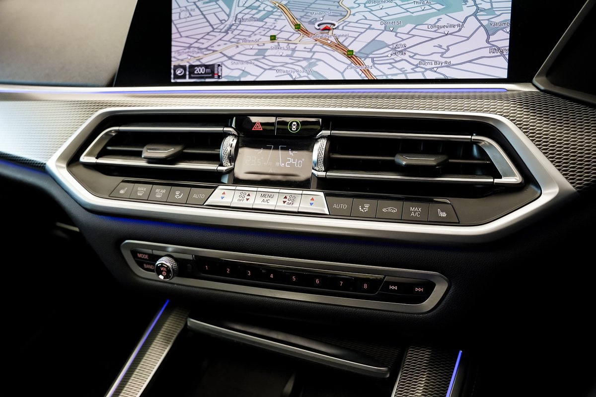2019 BMW X5 xDrive30d M Sport G05 4X4 Constant image 18