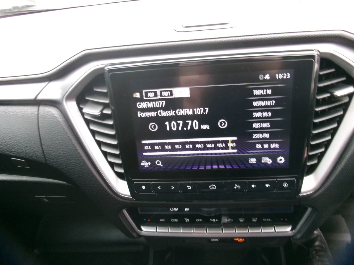 2023 ISUZU D-MAX LS-U (4x2) HIGH-RIDE RG1 MY23 image 13