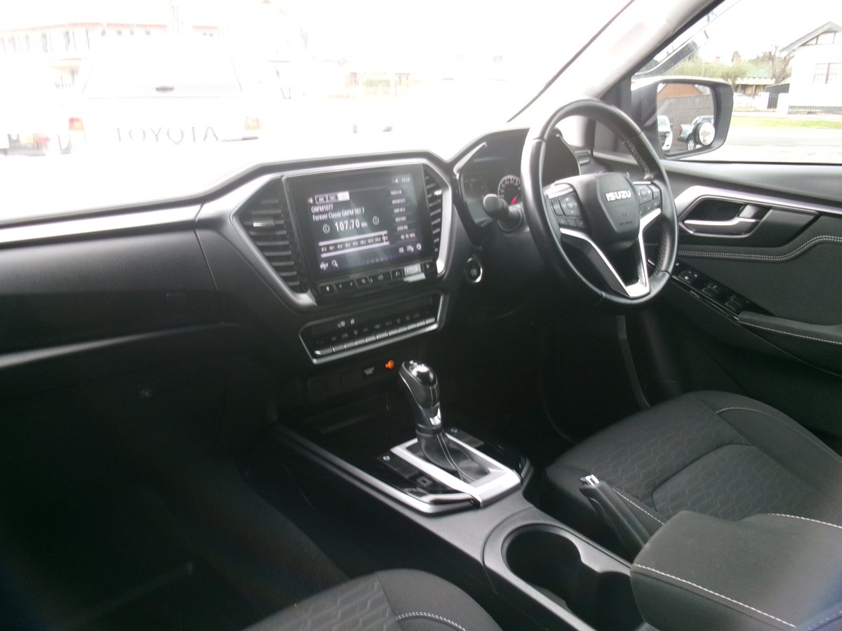 2023 ISUZU D-MAX LS-U (4x2) HIGH-RIDE RG1 MY23 image 19