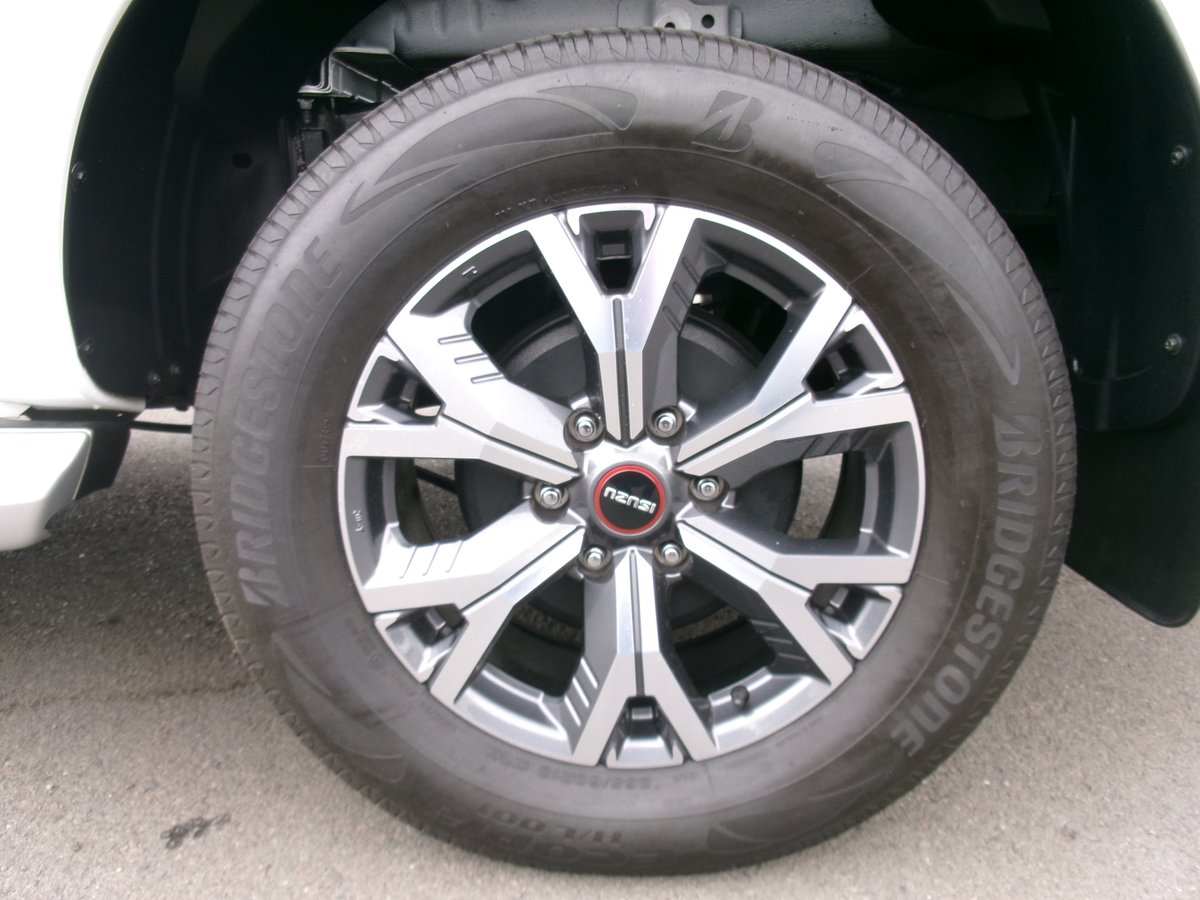 2023 ISUZU D-MAX LS-U (4x2) HIGH-RIDE RG1 MY23 image 21