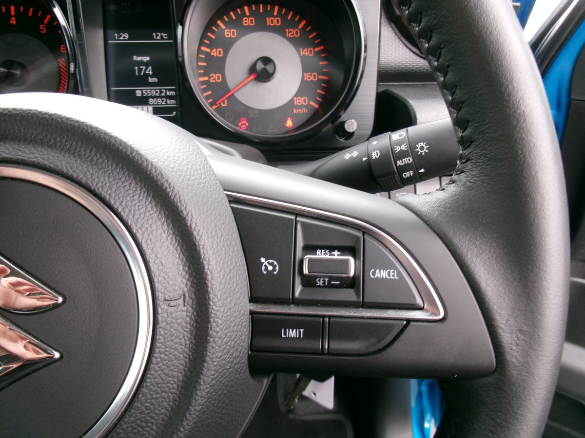 2024 Suzuki JIMNY image 12