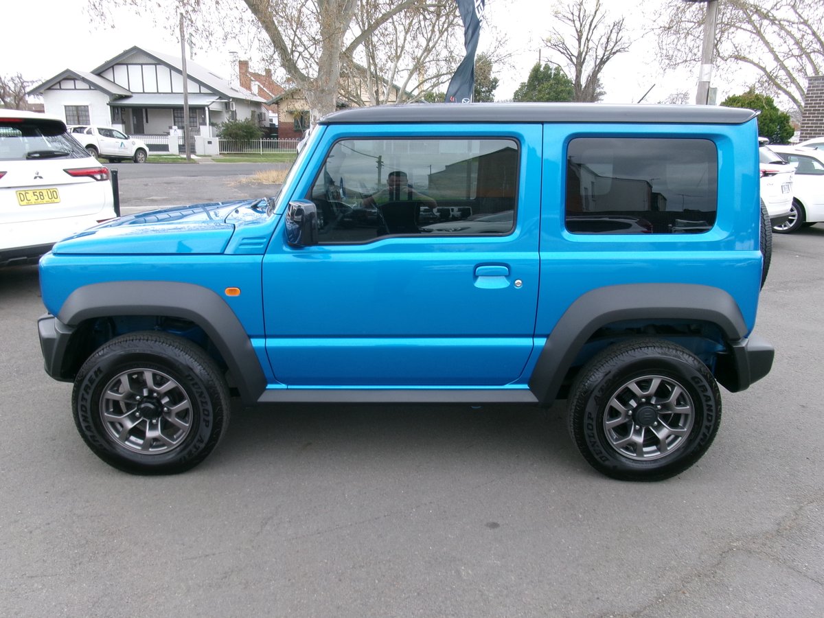 2024 Suzuki JIMNY image 5