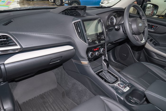 2024 Subaru FORESTER