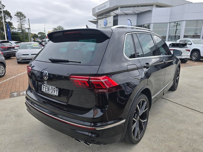 2023 Volkswagen Tiguan R