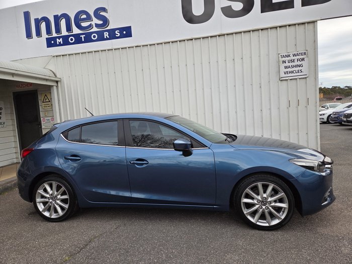 2016 MAZDA 3 SP25 BLUE